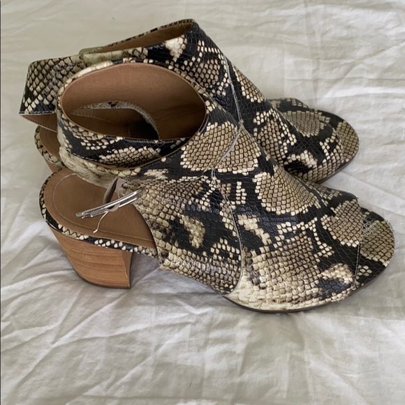 COPY - Vionic Blakely Snakeskin Open Block Heel Bootie - Picture 5 of 7